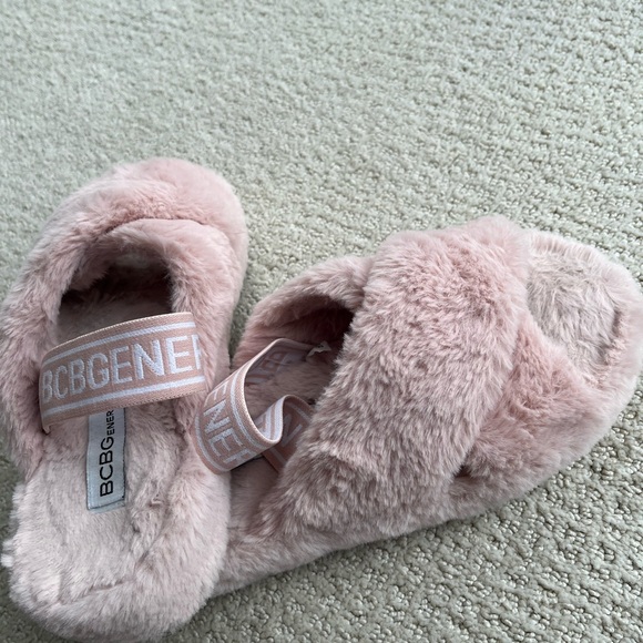 BCBG Fluffy Slippers like new - Picture 2 of 4